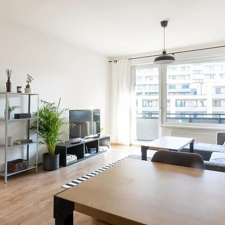 Apartment Quiet & Cozy Old Town - Free Underground Parking