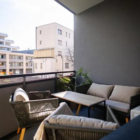 Lejlighed Quiet & Cozy Old Town - Free Underground Parking *